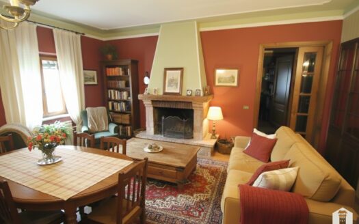 Appartamento attico con resede zona sud di Lucca