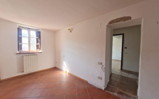 Terratetto ristrutturato in vendita a Capannori